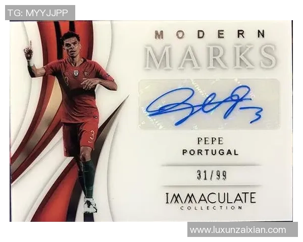 足球签字球星卡收藏热潮掀起，如何识别珍贵卡片提升收藏价值